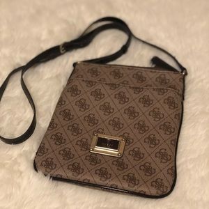 GUESS Crossbody Bag